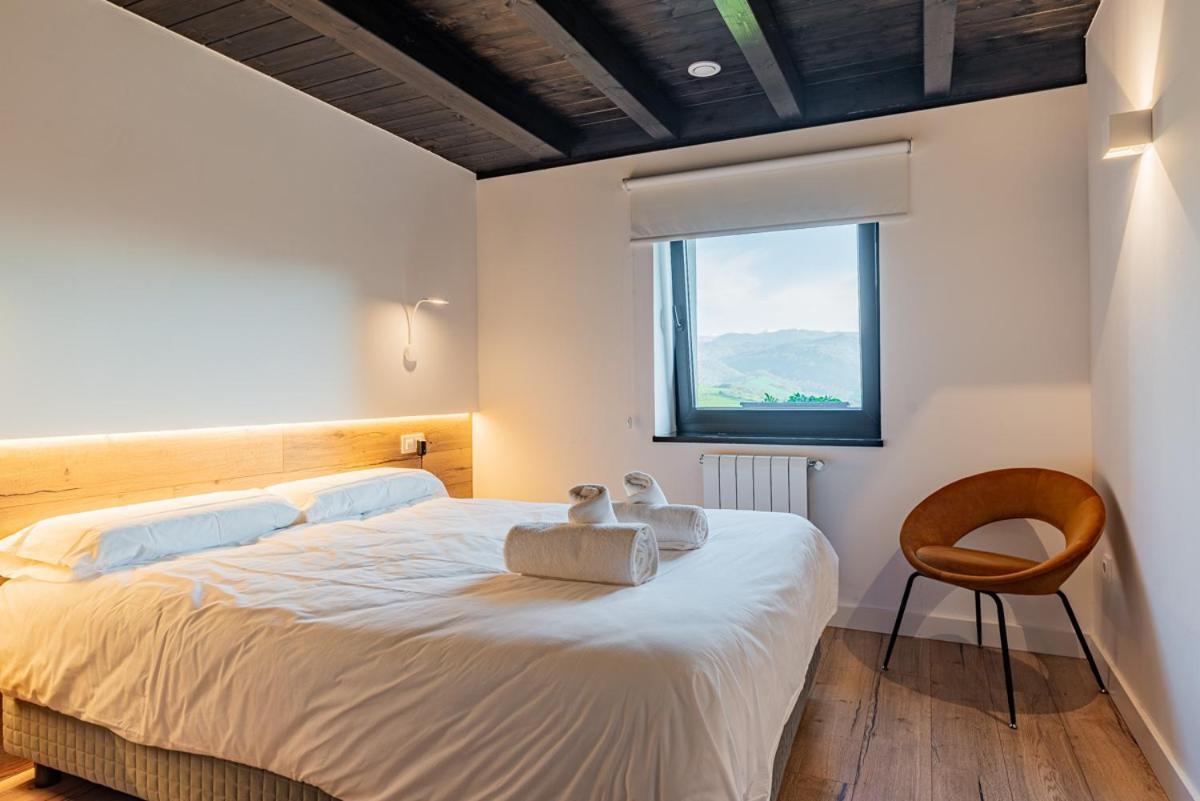 Apartamentos Picabel กังกัส เด โอนิส ภายนอก รูปภาพ
